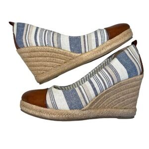 GH Bass Blue/White Stripe Brown Cap Toe Platform Wedge Pump Size 7.5